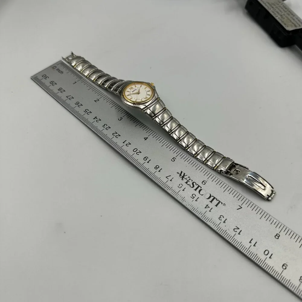 Seiko Watch Women Silver Tone White Dial Cracked Crystal Missing Buckle Working
